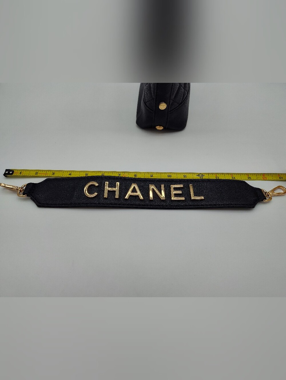 CHANEL BEAUTÉ Black Quilted Bag Gold CC Dual Strap Chain Crossbody NIP - Picture 14 of 16